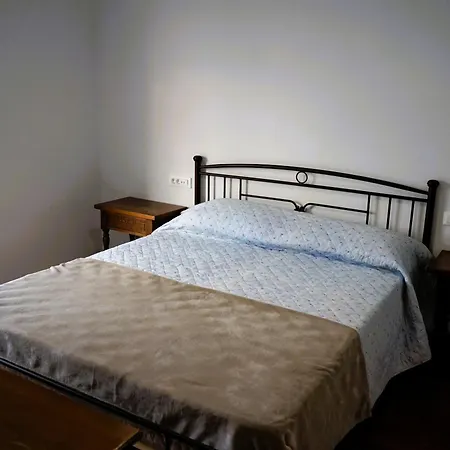 Vakantiehuis Lemoni 1, Andriani Adhriani